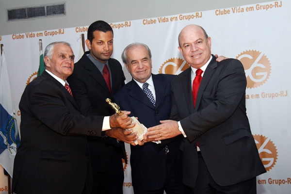 CSP-MG recebe homenagem durante “Oscar do Seguro”