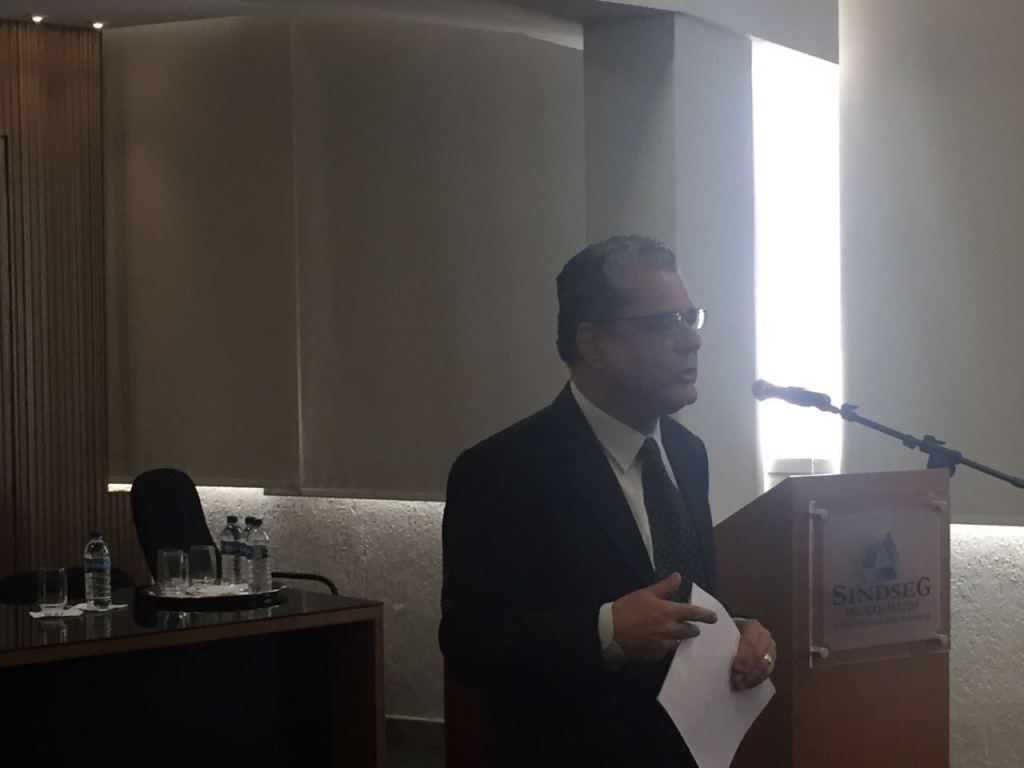 b13f7619-2183-42b6-9c40-8d2bca7d1c26