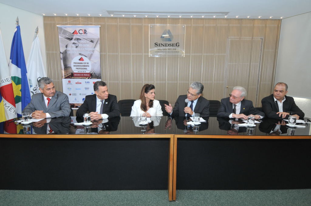 Saúde Suplementar - Solange Beatriz Palheiro Mendes