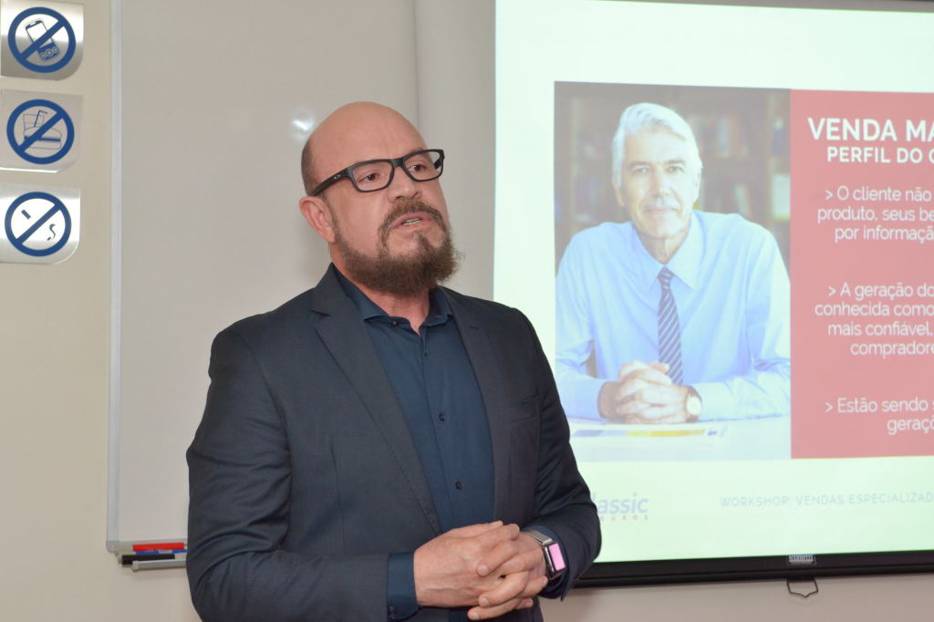 Workshop venda especializada: beneméritas e público aprovam iniciativa