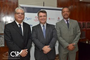 27/03/2019 –  6º Encontro do Clube de Seguros de Pessoas de Minas Gerais (CSP-MG). Após a palestra, o presidente da FenaPrevi e lideranças do mercado participaram de debate e responderam às perguntas dos participantes.