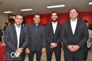 27/03/2019 –  6º Encontro do Clube de Seguros de Pessoas de Minas Gerais (CSP-MG). Após a palestra, o presidente da FenaPrevi e lideranças do mercado participaram de debate e responderam às perguntas dos participantes.