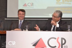 27/03/2019 –  6º Encontro do Clube de Seguros de Pessoas de Minas Gerais (CSP-MG). Após a palestra, o presidente da FenaPrevi e lideranças do mercado participaram de debate e responderam às perguntas dos participantes.