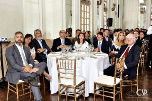 03/12/2019 – Uma manhã de muitas homenagens, reencontros e momentos especiais para celebrar as conquistas do ano. Assim foi a confraternização do Clube de Seguros de Pessoas de Minas Gerais (CSP-MG), realizada no salão nobre do Automóvel Clube de Minas Gerais, em Belo Horizonte.