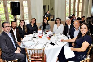 03/12/2019 – Uma manhã de muitas homenagens, reencontros e momentos especiais para celebrar as conquistas do ano. Assim foi a confraternização do Clube de Seguros de Pessoas de Minas Gerais (CSP-MG), realizada no salão nobre do Automóvel Clube de Minas Gerais, em Belo Horizonte.