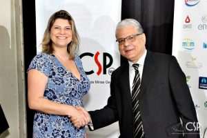 03/12/2019 – Uma manhã de muitas homenagens, reencontros e momentos especiais para celebrar as conquistas do ano. Assim foi a confraternização do Clube de Seguros de Pessoas de Minas Gerais (CSP-MG), realizada no salão nobre do Automóvel Clube de Minas Gerais, em Belo Horizonte.